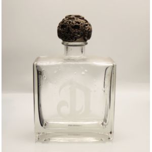 Deleon Tequila Glass Bottle Embossed Engraving Sandblasting Glass Bottles