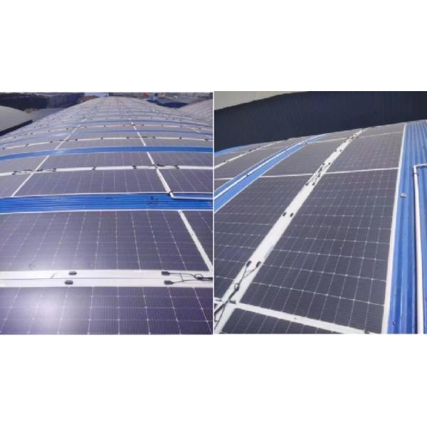 Semi-Soft Flexible Solar Module PV Panel With Bracket 2.7 Square Meter Size 560W Roof Solar Panel With Connector