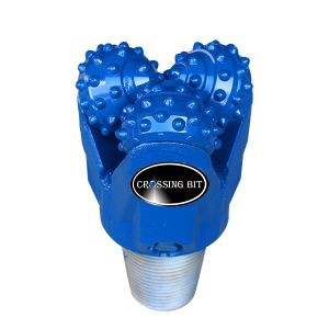 China 5 7/8 Inch Steel Tooth Tricone Bit Drill  IADC637 on sale