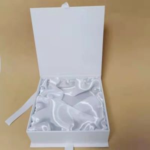 Luxury Fancy Packaging Box Magnetic Cardboard Shipping Box With Ribbon