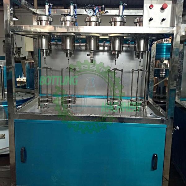 Semi-Automatic 4 Head Isobaric 330ml 500ml Cans Filling Machine