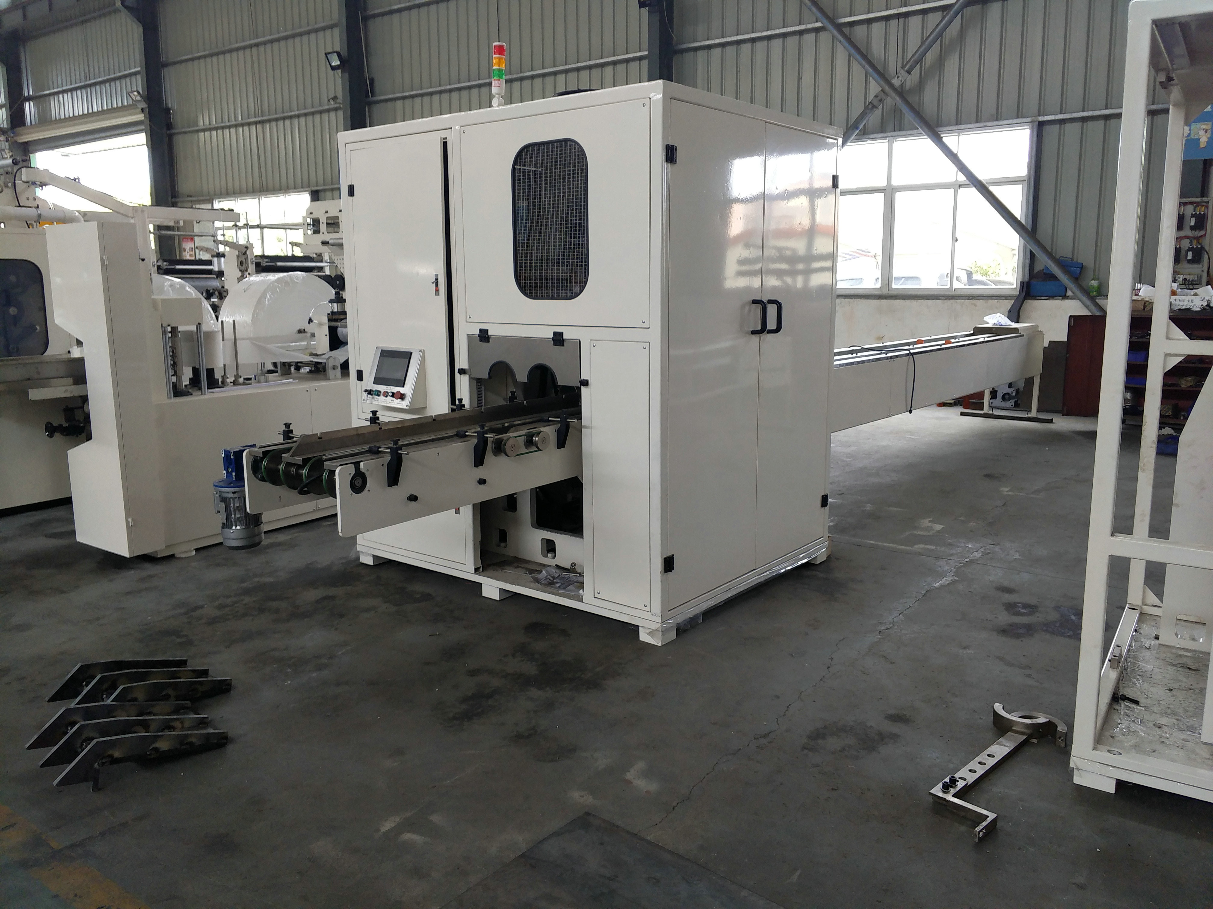 PLC Full Automatic Log Saw Toilet Paper Cutting Machine 150cuts/Min