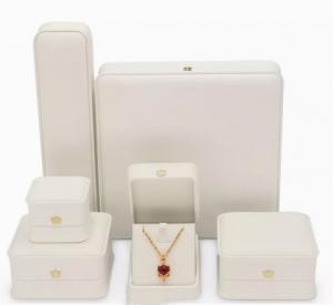 China PMS Jewelry Packaging Box Velvet Leather Jewelry Boxes Biodegradable wholesale