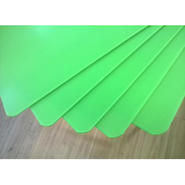 Customizable Plastic Divider Sheets with Water Repellent Properties for