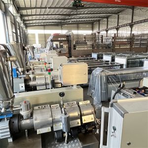 China Conical Twin Screw PVC Extruder Machine , Plastic Dual Screw Extruder wholesale