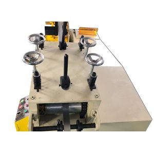 Stainless Steel Coil Straightening Machine With Press Arm