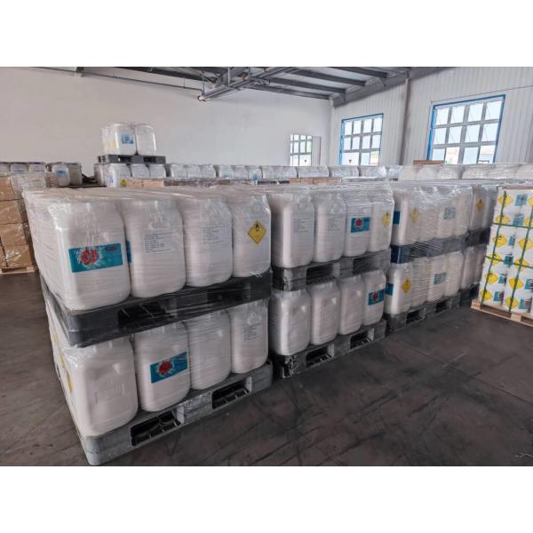 White granules TCCA PH :2.7-3.3 at 25oC (1% aqueous solution) 2 Years Shelf Life White Water Purification Chemicals for Clean and Safe Water Treatment