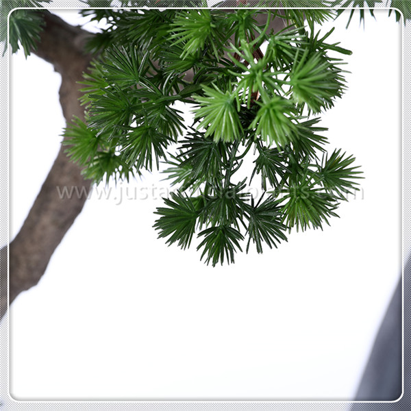 Home Office Decoration Artificial Pine Bonsai Without Pot , Curving Stem