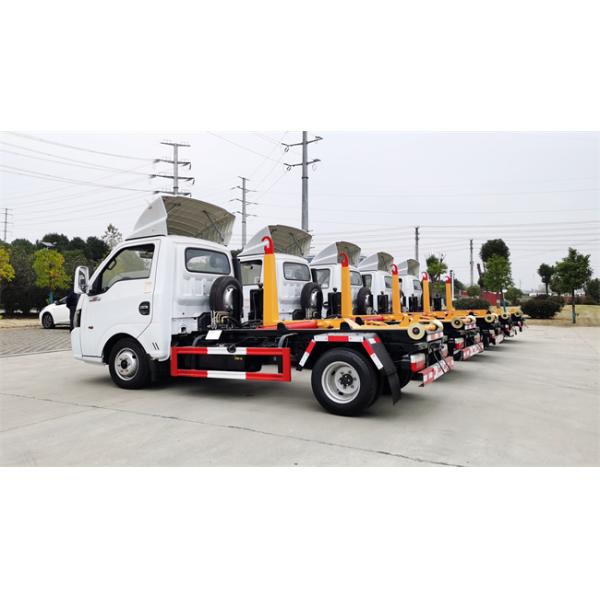 DONGFENG 4x2 Truck Mounted Garbage Compactor Wth 3 Tons Garbage Boxes