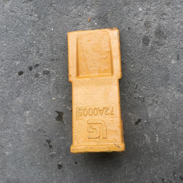 Engine Machinery Parts Excavator Wheel Loader Bucket Tooth Shovel Tooth 850H 72A1681 72A1679 72A0005 For Liugong