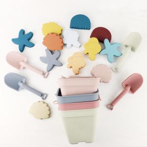 China Wholesales Silicone Baby Toy Bucket Set Beach Toy Children Sand Playing Mold Shower Beach Bucket Toy wholesale