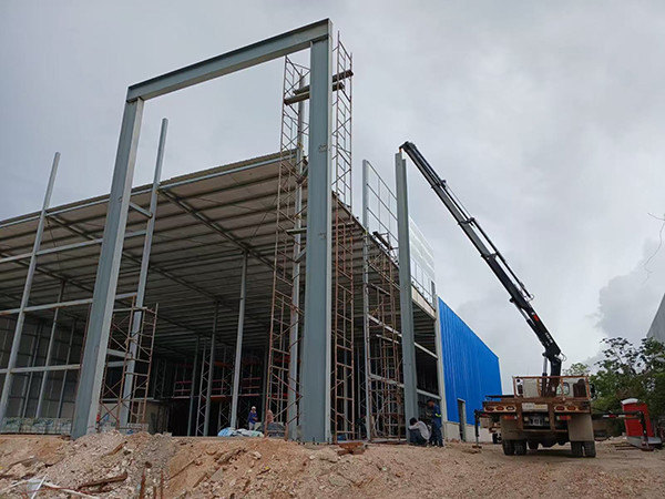 Large Span Fireproof Prefabricated House Steel Structure Workshop/Warehouse