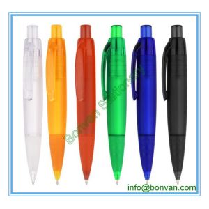 China plastic pen with parker refill,parker refill plastic pen wholesale