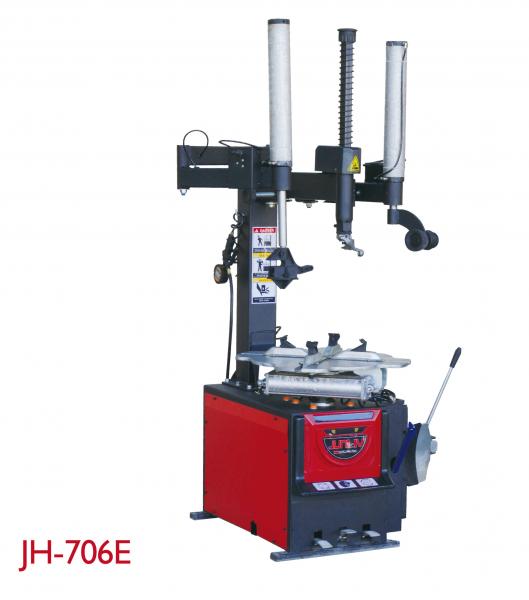 Quality Wheel Repairing Auto Tire Changer 8-10 Bar Easy Installation 0.75kw/1.1kw for sale