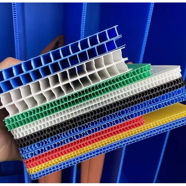 UV Resistant Corrugated Plastic Sheet Recyclable PP Hollow Board Blue White