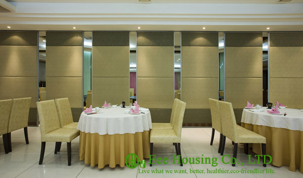Soft Fabric / Leather Finished Movable Partition Wall For Dinning Hall, Good Sound Insulation