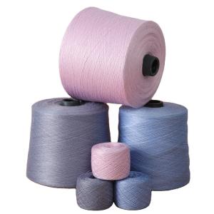 China Recyclable Lightweight Spun Wool Yarn , Moistureproof Dyed Polyester Spun Yarn wholesale