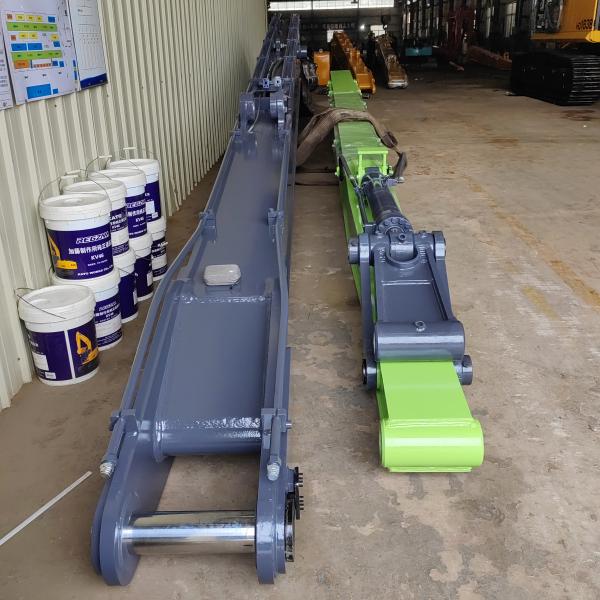 Yellow JCB017 Excavator Long Reach Boom 7-35m Length