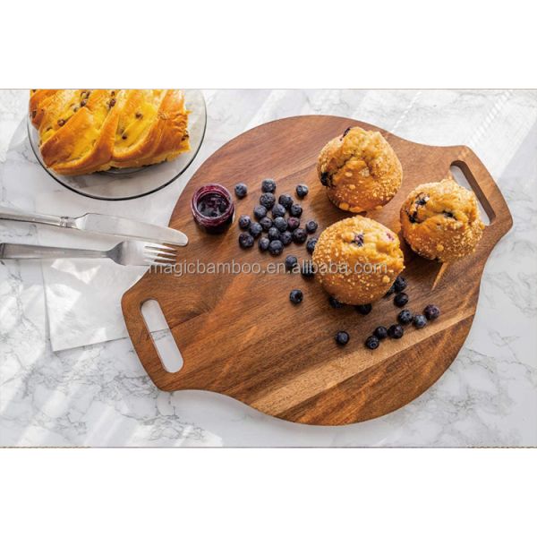 16.5x13x0.5" Customized Bamboo Round Wooden Pizza Cheese Cutting Board With Handles