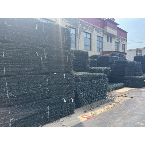 Eco-Friendly Gabion Box with Easy Assembly and Customizable Size for Stone Retaining Wall