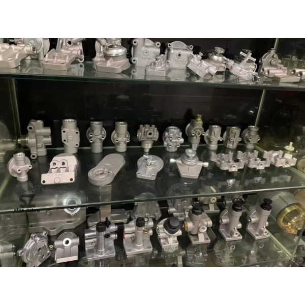 1R0739 1R-0739 Hydraulic Oil Filter Head 8 Holes For 320B E320B