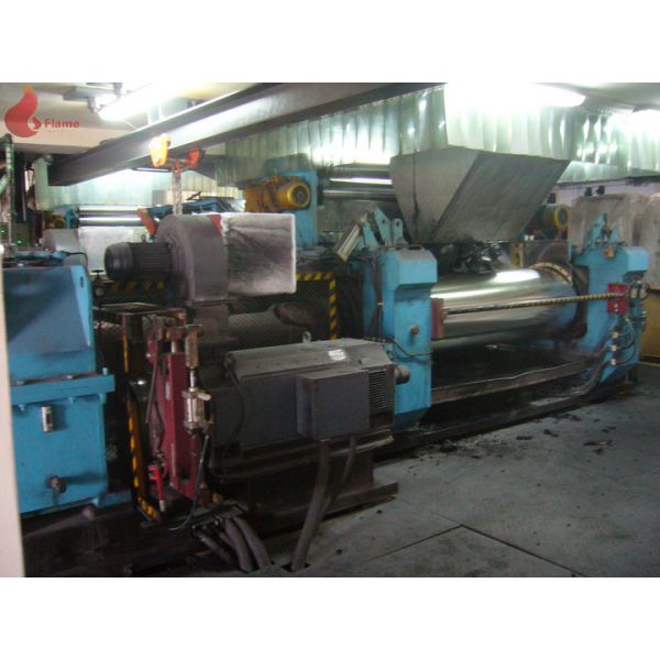 1800 - 2500 Kg/h two roll mill rubber mixing for for plasticizing , calendaring