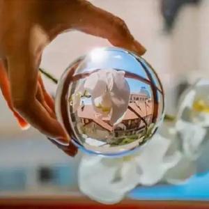China Home Decoration Solid Acrylic Sphere , Clear Acrylic Contact Juggling Ball wholesale
