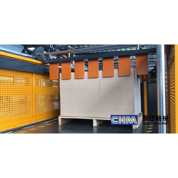 380V 50Hz Paper Sheeting Machine 300m/Min Jumbo Roll Cutting Machine