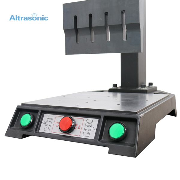 Quality Alternating Current Ultrasonic Welding Machine 15Khz For Plastic for sale