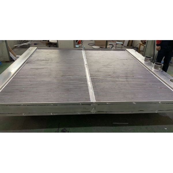 Heavy Duty Commins Engine air to air heat exchanger, high performance air cooler