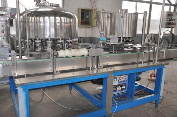 Quality carbonated soft drink canned production line tin can carbonated drink filling aluminium can seaming machine for sale