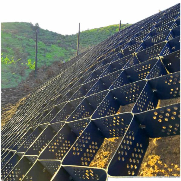 HDPE Honeycomb Grid Erosion Control Geocell Retaining Wall Stabilizer For Driveway Gravel