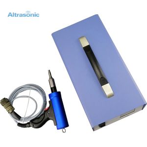 China Industrial 35KHz ultrasonic plastic spot welder For Vehicle Panel on sale