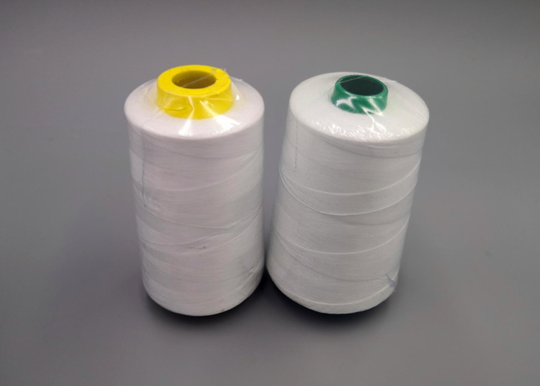 China Black And White Sewing Polyester Thread , 100 Spun 5000m Thread For Sewing Machine wholesale