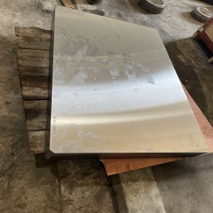 Hot Work Tool Steel Die Mold Steel with Elongation 10-15% Pre-Hardened HRC28-32 and 20-250mm Thickness