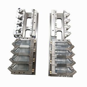 China 4cavity Plastic Bottle Mould 350ml Plastic Bottle Cap Mould wholesale