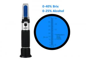 China Specific Gravity Hand Held Sugar Refractometer Veterinary Use Temperature Compensation wholesale
