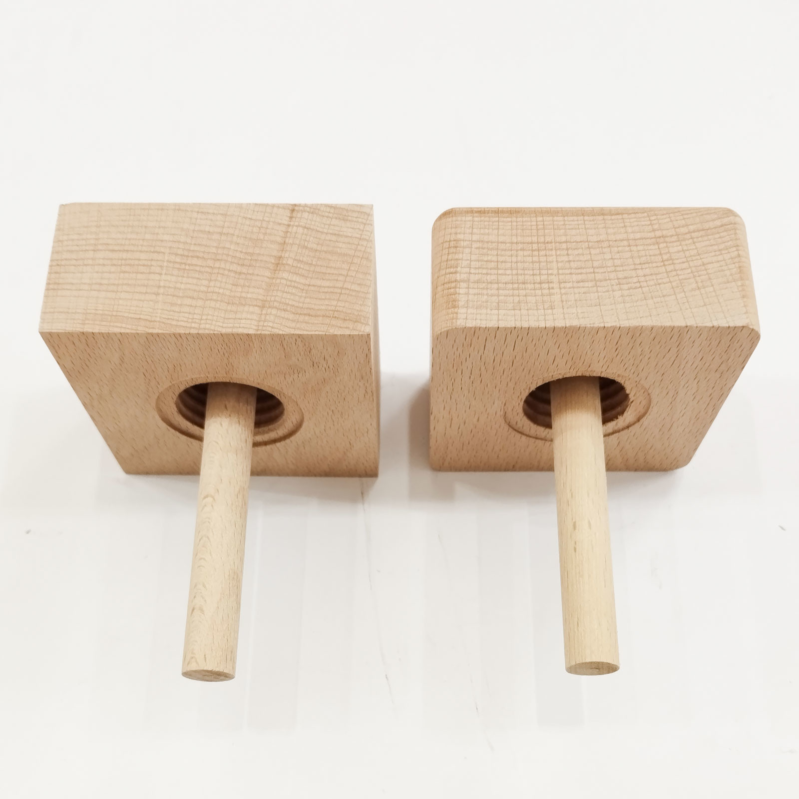 China Wooden Diffuser Lid With Stick Beech Wood Pine Wood Aromatherapy Diffuser For Home Office Car Wardrobe Yoga Hall And SPA on sale