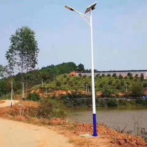 China Smart Solar Parking Lot Lights , Solar Powered Street Lights 7M Single Arm Pole on sale