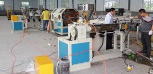 China Soft 20-63mm PVC Transparent Plastic Pipe Extrusion Machine 250kg/Hour on sale