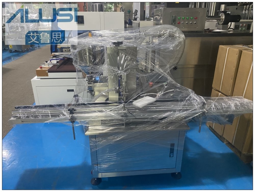 China Rotor Pump Single Head Packing Machine High Viscosity Honey Sauce Cream Paste Filling Machine wholesale