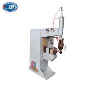 China Air Pressure Vertical Circular Seam Welding Machine Longitudinal Seam Welder on sale