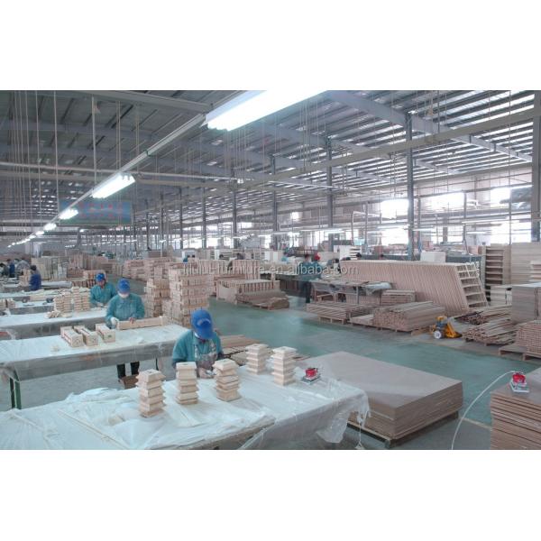 OEM Service Accepted Natural Solid Wood Bar Stool for High Chair Furniture and Cushion