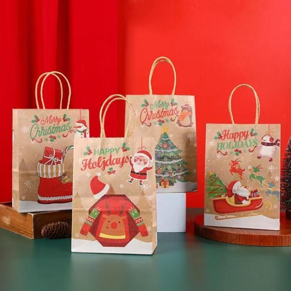 Food Grade Paper Kraft Christmas Gift Bags 230gsm 250gsm Ribbon Handle