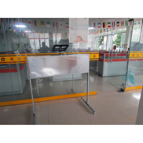 Vehicle Arrow Guidance Road Flashing Solar Signal Light