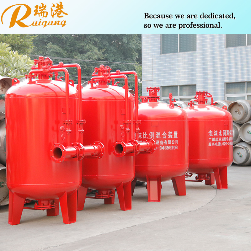 China Red Proportioning Foam Bladder Tank 3%/6% Mixing Ratio For Fire Fighting wholesale