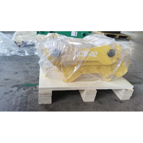 Customized Hydraulic Quick Hitch Excavator Digger Attachments For Earthwork 3