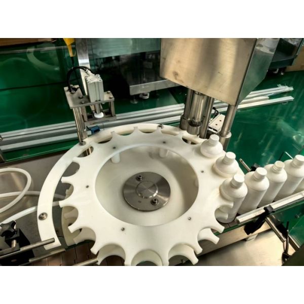 PET Bottle Liquid Filling Machine, Aseptic Filling For 30-500ml Bottles Ideal For Cosmetics, Cleaning Agents, And More With Nitrogen Purging