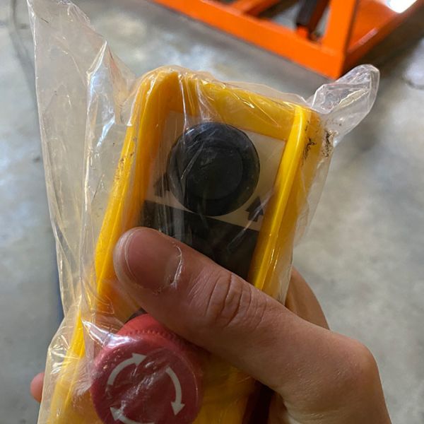 Max Height 80.71in Heavy Duty Platform Lift 4000kg Double Scissor