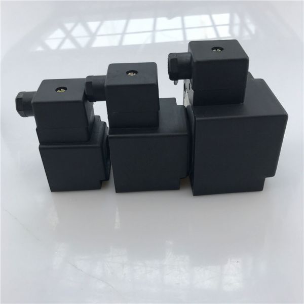 DC24V / AC220V K23D-3 Pilot Operated Pneumatic Solenoid Coil 17.5mm x 50.5mm x 44mm